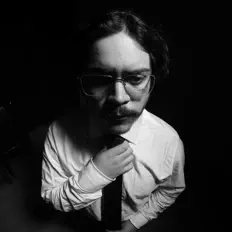 Ouve EL BOBBI, vê vídeos de música, lê a biografia, vê as datas da digressão e muito mais!