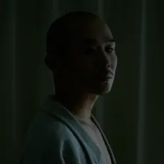 ZIN을(를) 듣고, 뮤직 비디오를 보고, 약력을 읽고, 투어 일정 등을 확인하세요!
