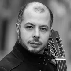 Escucha a Antoine Morinière, mira videos musicales, lee su biografía, consulta las fechas de las gira y más.