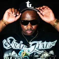 Listen to Il Divino, watch music videos, read bio, see tour dates & more!