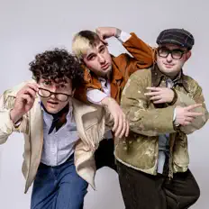 Disco Club Paradiso सुनें, म्यूज़िक वीडियो देखें, बायो पढ़ें, दौरे की तारीखें और बहुत कुछ देखें!