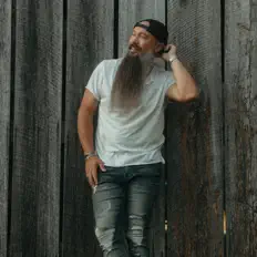 聆聽 Will Morton、觀看音樂影片、閱讀小傳、查看巡演日期等！