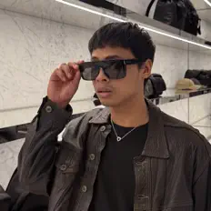 收听 DC Willie、观看音乐视频、阅读小传、查看巡演日期等 ！
