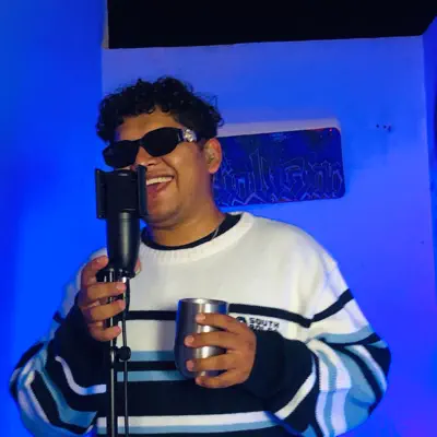 Listen to Soy el Punto, watch music videos, read bio, see tour dates & more!