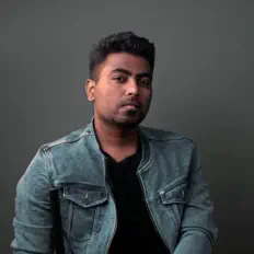 Poslechněte si interpreta Riyaz MN, sledujte hudební videa, přečtěte si životopis, podívejte se na data turné a další informace.