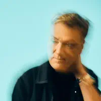 Escucha a undefined, mira vídeos musicales, lee la biografía, consulta fechas de giras y mucho más.