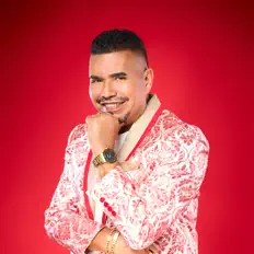 Hör dir Amin Martinez an, schau dir Musikvideos an, lies die Biografie, finde Tourdaten und mehr!