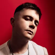 Écoutez Gangsburg, regardez des vidéoclips, lisez la biographie, consultez les dates de tournée et plus encore !