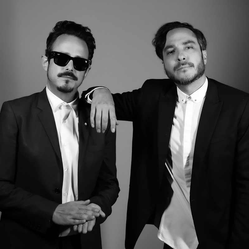 Song - Sólo el Amor Lastima Así (feat. María José) - Motel
