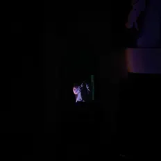 Poslechněte si interpreta Evrth, sledujte hudební videa, přečtěte si životopis, podívejte se na data turné a další informace.
