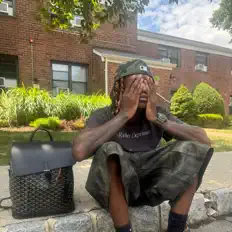 Ακούστε περιεχόμενο από Sky G, παρακολουθήστε μουσικά βίντεο, διαβάστε το βιογραφικό, δείτε ημερομηνίες περιοδείας, και πολλά ακόμη!