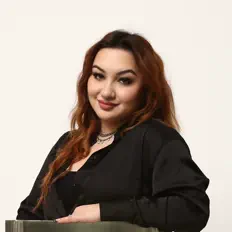 Escucha a Naraia, mira videos musicales, lee su biografía, consulta las fechas de las gira y más.