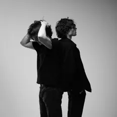 Écoutez fashn, regardez des vidéoclips, lisez la biographie, consultez les dates de tournée et plus encore !