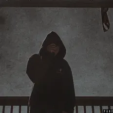 聆聽 YLDreamz、觀看音樂影片、閱讀小傳、查看巡演日期等！