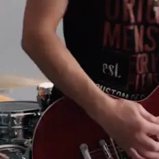 Escucha a ROIT ROGUE FREQUENCYS, mira vídeos musicales, lee la biografía, consulta fechas de giras y mucho más.