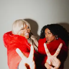 Ακούστε περιεχόμενο από ViiPER, παρακολουθήστε μουσικά βίντεο, διαβάστε το βιογραφικό, δείτε ημερομηνίες περιοδείας, και πολλά ακόμη!