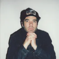 Ascolta undefined, guarda video musicali, leggi la biografia, vedi le date del tour & altro!