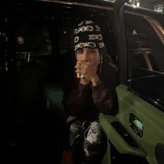 Dengarkan Kevvoq, tonton video musik, baca bio, lihat tanggal tur & lainnya!