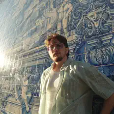 Escucha a Fabb', mira videos musicales, lee su biografía, consulta las fechas de las gira y más.