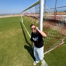 收听 EL CANO、观看音乐视频、阅读小传、查看巡演日期等 ！