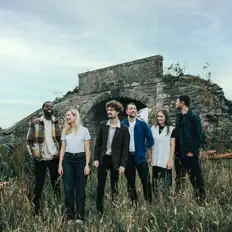 收听 Celtic Worship、观看音乐视频、阅读小传、查看巡演日期等 ！