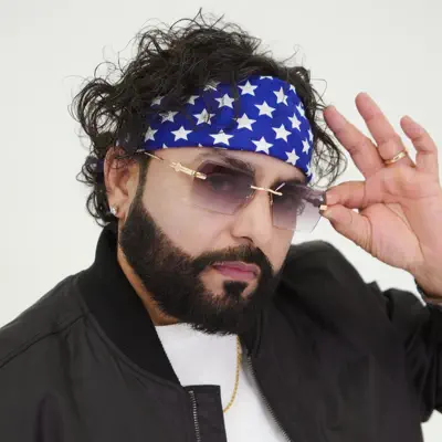 Listen to Bhinda Jatt, watch music videos, read bio, see tour dates & more!
