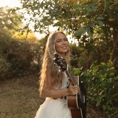 Listen to Isabella Juliet Taylor, watch music videos, read bio, see tour dates & more!