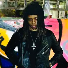 Da Villainを聴いたり、ミュージックビデオを鑑賞したり、経歴やツアー日程などを確認したりしましょう！