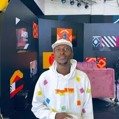 Dengarkan Xman Rsa, tonton video musik, baca bio, lihat tanggal tur & lainnya!