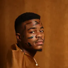 Luister naar Ivo de Jesus, bekijk muziekvideo's, lees de bio, bekijk de tourdata, en meer!