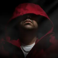 Poslechněte si interpreta Sayha, sledujte hudební videa, přečtěte si životopis, podívejte se na data turné a další informace.