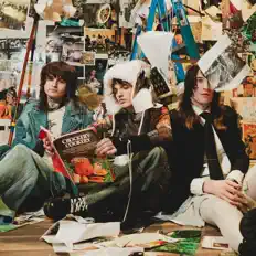 收听 Aurora View、观看音乐视频、阅读小传、查看巡演日期等 ！