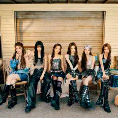 收听 izna、观看音乐视频、阅读小传、查看巡演日期等 ！