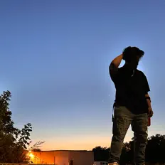 Ascolta Reclucid, guarda video musicali, leggi la biografia, vedi le date del tour & altro!