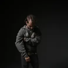 Furio을(를) 듣고, 뮤직 비디오를 보고, 약력을 읽고, 투어 일정 등을 확인하세요!