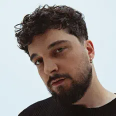 Escucha a Ufuk Kevser, mira vídeos musicales, lee la biografía, consulta fechas de giras y mucho más.