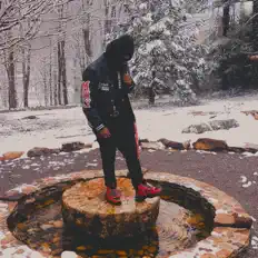 Dengarkan Ziy Honcho, tonton video musik, baca bio, lihat tanggal tur & lainnya!