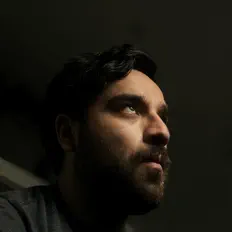 收听 MØHNE、观看音乐视频、阅读小传、查看巡演日期等 ！