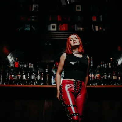 Listen to Nadia Kodes, watch music videos, read bio, see tour dates & more!