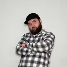 Ouve Drew Bear, vê vídeos de música, lê a biografia, vê as datas da digressão e muito mais!