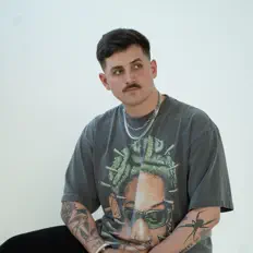 Listen to NEAVE$, watch music videos, read bio, see tour dates & more!