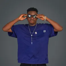 Listen to Viiicky, watch music videos, read bio, see tour dates & more!