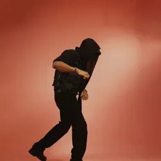 聆聽 Teejaytalksick、觀看音樂影片、閱讀小傳、查看巡演日期等！