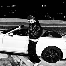 Escucha a J.brxr, mira videos musicales, lee su biografía, consulta las fechas de las gira y más.