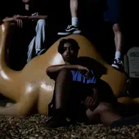 undefined을(를) 듣고, 뮤직 비디오를 보고, 약력을 읽고, 투어 일정 등을 확인하세요!