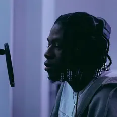 Ascolta POB, guarda video musicali, leggi la biografia, vedi le date del tour & altro!