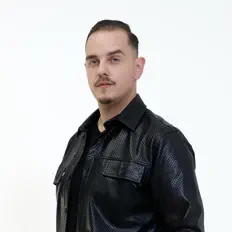 DJ Jack सुनें, म्यूज़िक वीडियो देखें, बायो पढ़ें, दौरे की तारीखें और बहुत कुछ देखें!