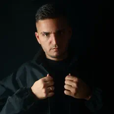 Ascolta Dino MC47, guarda video musicali, leggi la biografia, vedi le date del tour & altro!