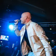 Listen to Вавян и Белые Тени, watch music videos, read bio, see tour dates & more!