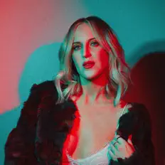 Luister naar Harli, bekijk muziekvideo's, lees de bio, bekijk de tourdata, en meer!